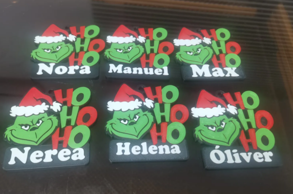 Adorno Grinch con nombre