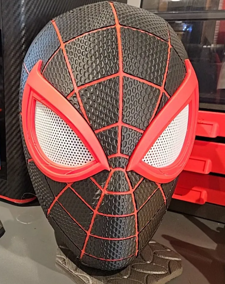 Casco Miles Morales
