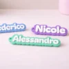 Llavero con nombre en letra redondeada