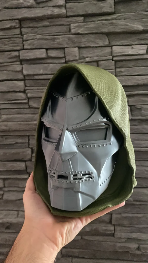 Máscara Doctor Doom